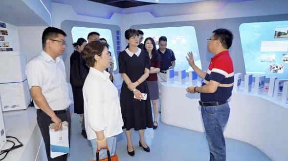 访企拓岗进行时|浙江机电职业技术大学副校长孙丽园带队走访杭州喜马拉雅信息科技，深化机电产品新技术开发及技术服务合作